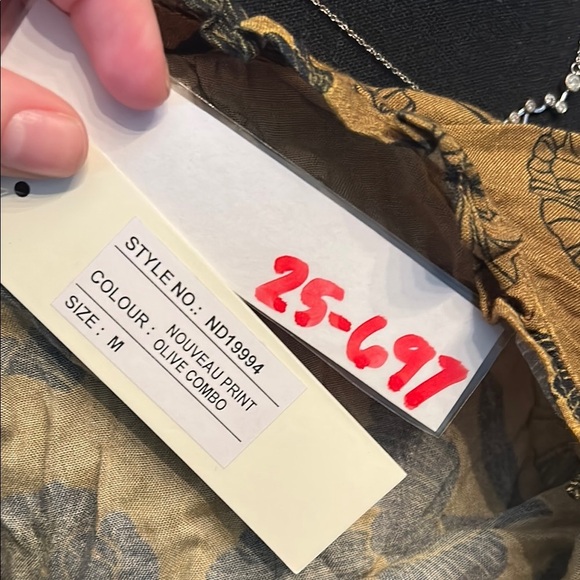 Tres Jolie Accessories Yellow and Black Casual Button Down Shirt - Picture 5 of 5